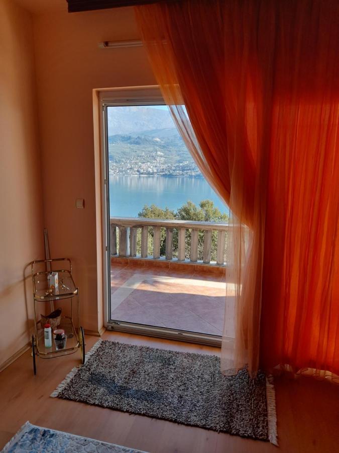 Villa Garden Apartments Херцег-Нови Экстерьер фото